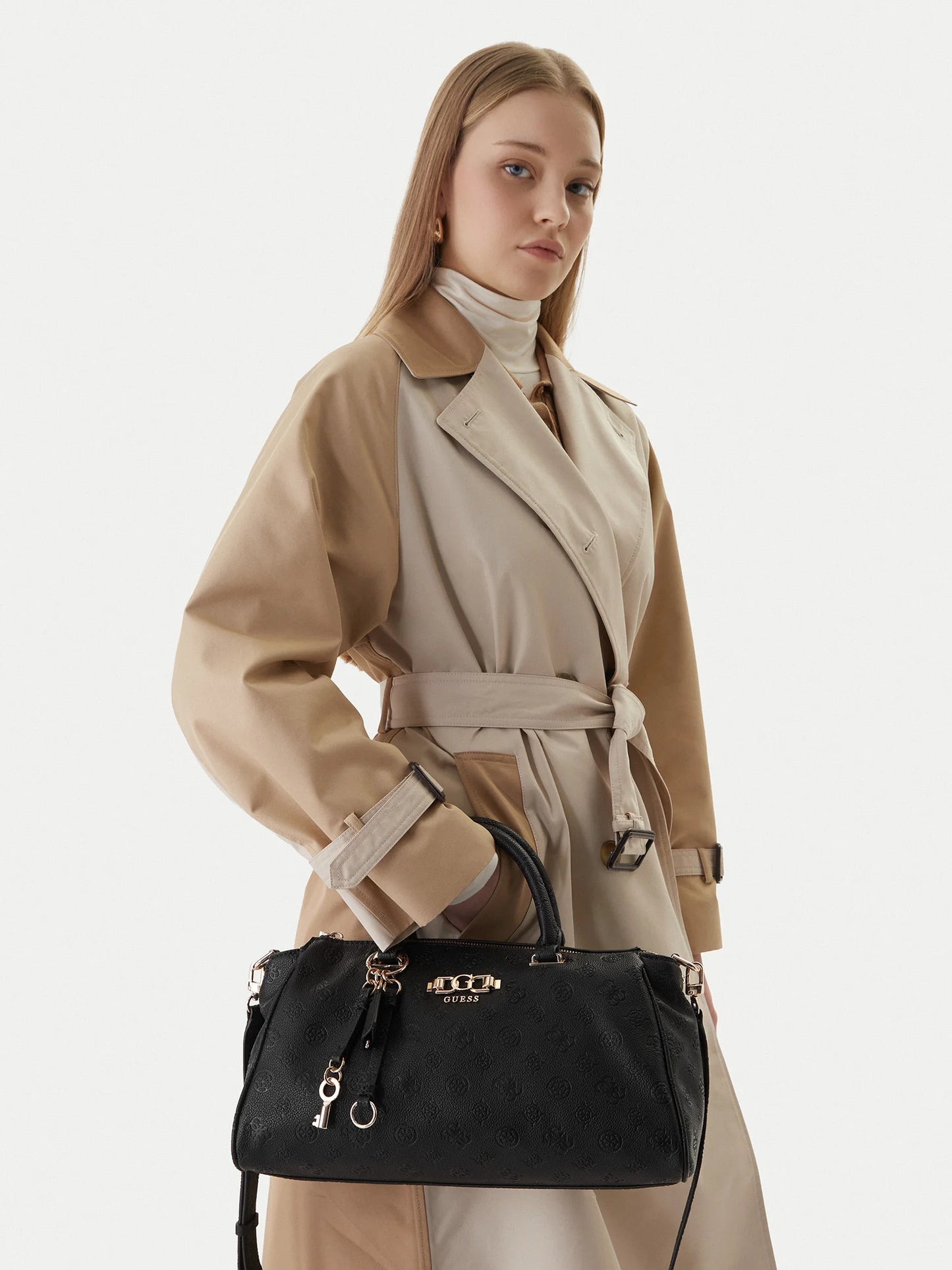 Guess BORSA A MANO Donna HWPD99 16070