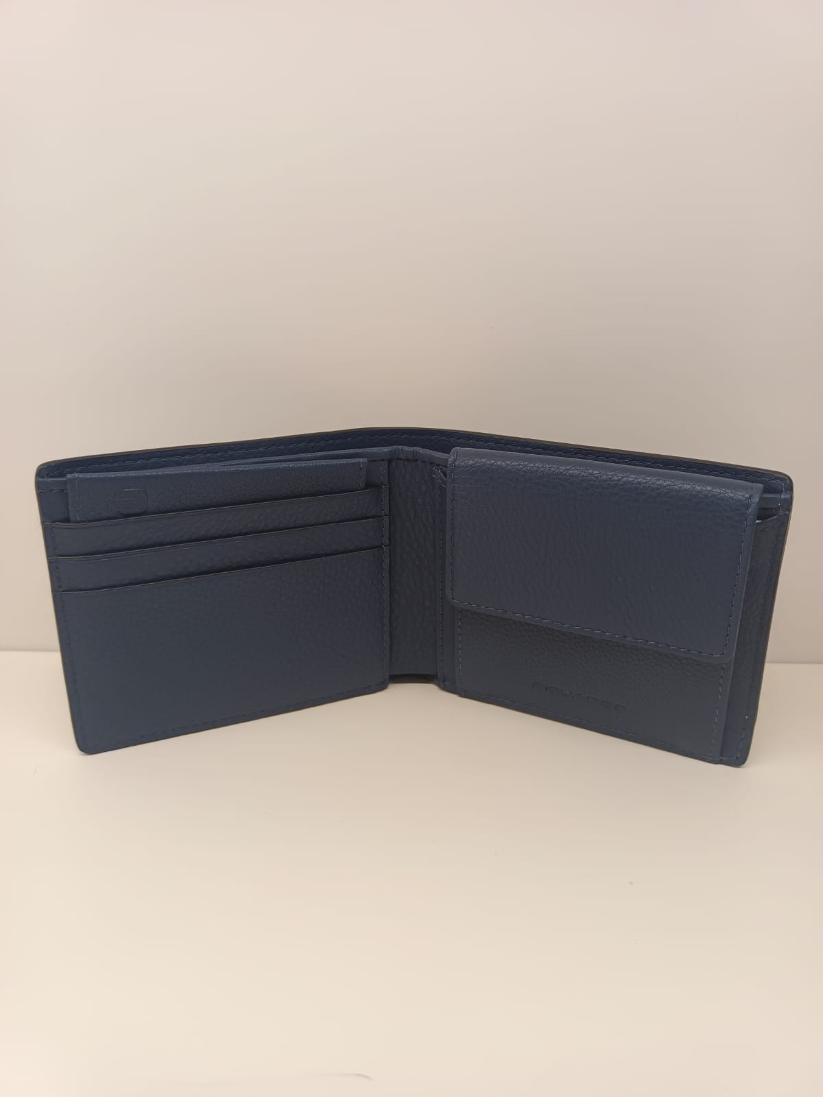Piquadro PORTAFOGLIO CON PORTAMONETE Uomo PU4188S135R